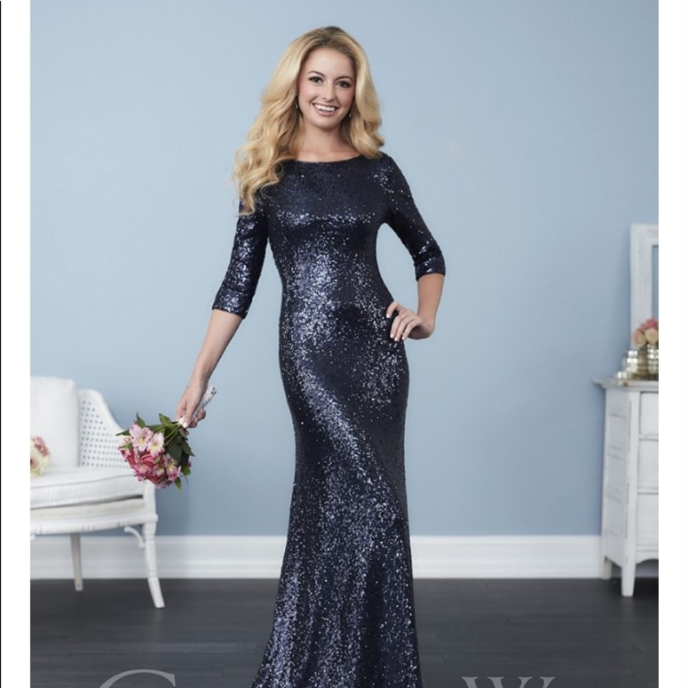 Sequins floor length maxi gown in navy
